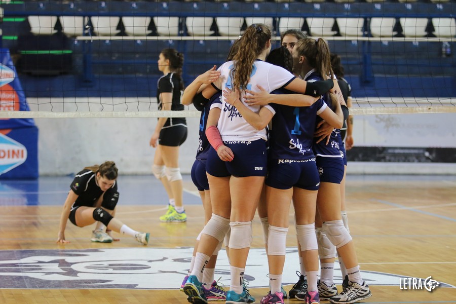 REGRESOS TRIUNFALES